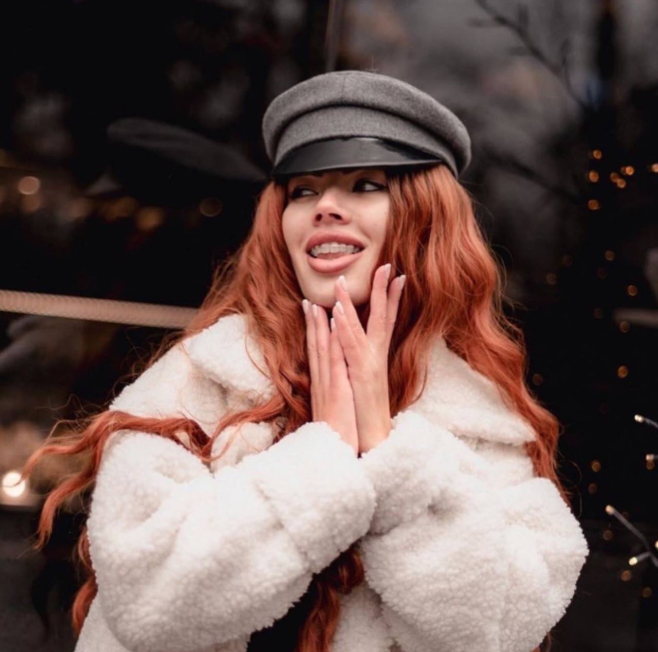 Что носить зимой вместо шапки: топ-5 идей для любого образа